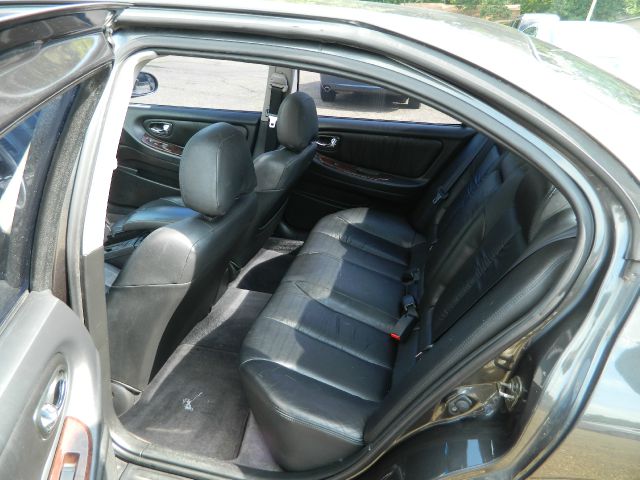 2000 Nissan Maxima 3.0 Quattro