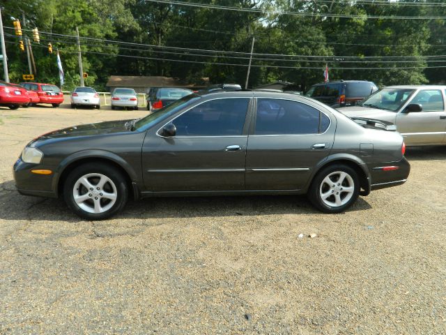 2000 Nissan Maxima 3.0 Quattro