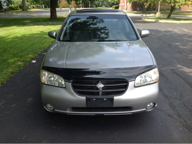 2000 Nissan Maxima SE