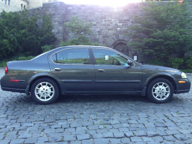 2000 Nissan Maxima 3.0 Quattro
