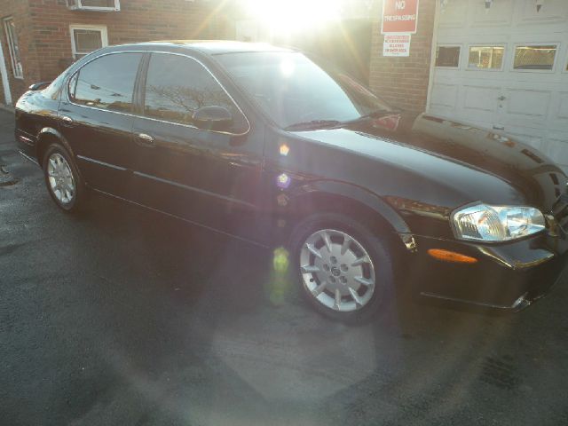 2000 Nissan Maxima SE
