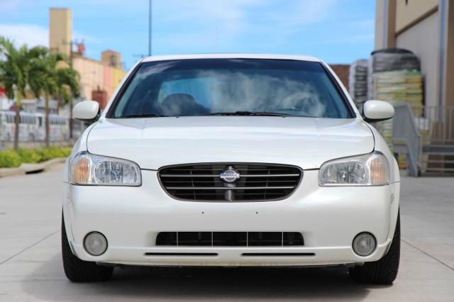 2000 Nissan Maxima SE