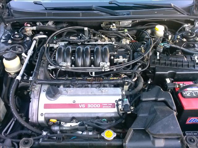 2000 Nissan Maxima SE