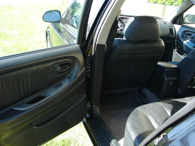 2000 Nissan Maxima SE
