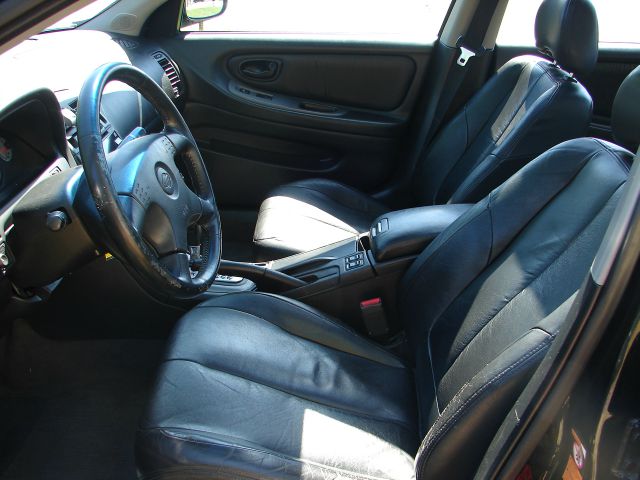 2000 Nissan Maxima SE