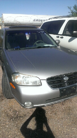 2000 Nissan Maxima SE