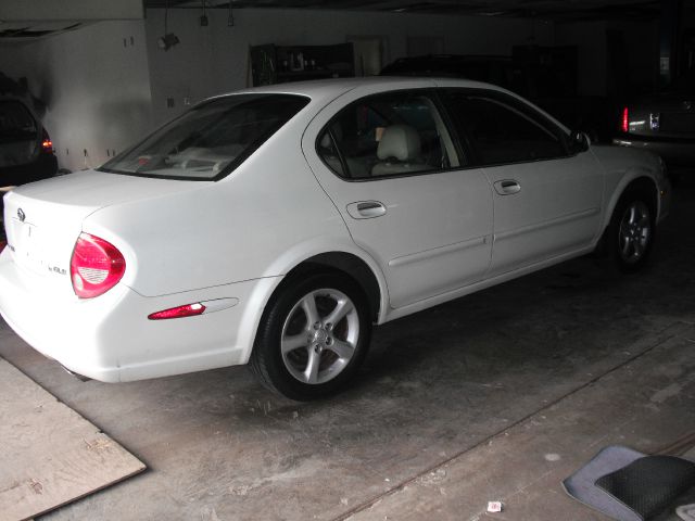 2000 Nissan Maxima 3.0 Quattro