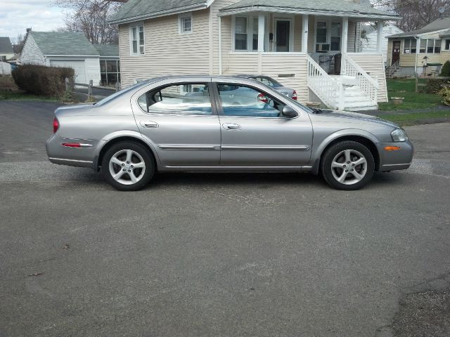 2000 Nissan Maxima 3.0 Quattro