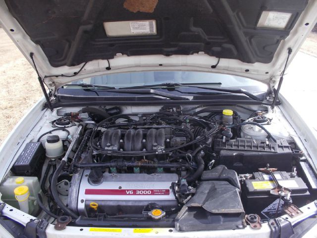 2000 Nissan Maxima 3.0 Quattro