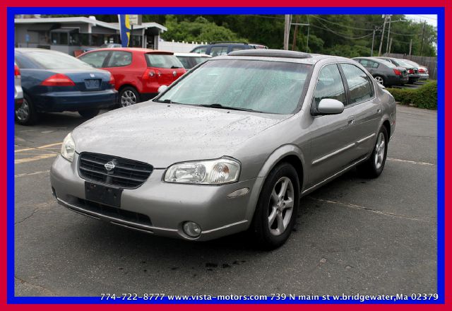 2000 Nissan Maxima G2500 Van