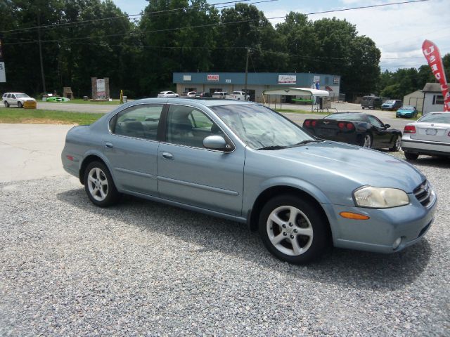 2000 Nissan Maxima 3.0 Quattro