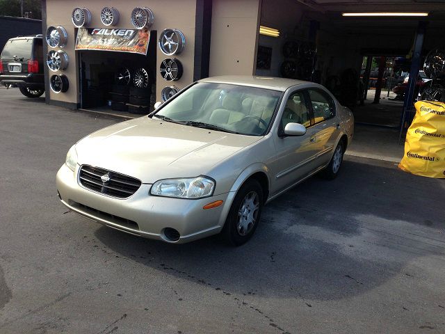 2000 Nissan Maxima 3.0 Quattro