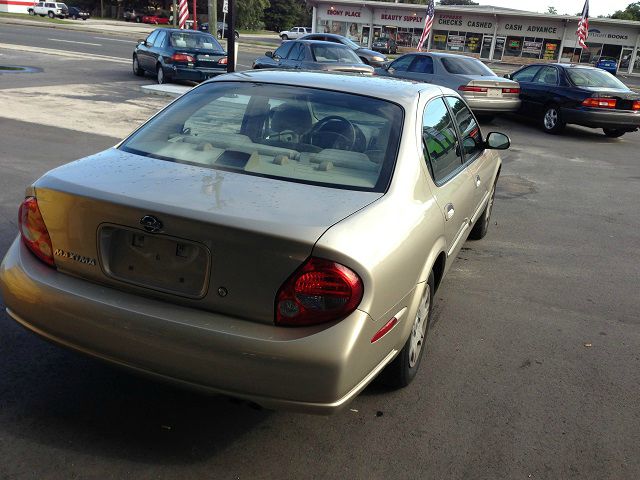 2000 Nissan Maxima 3.0 Quattro