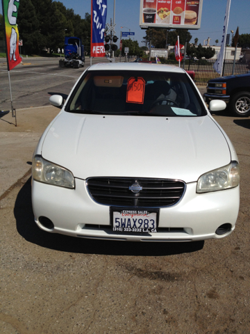 2000 Nissan Maxima 3.0 Quattro