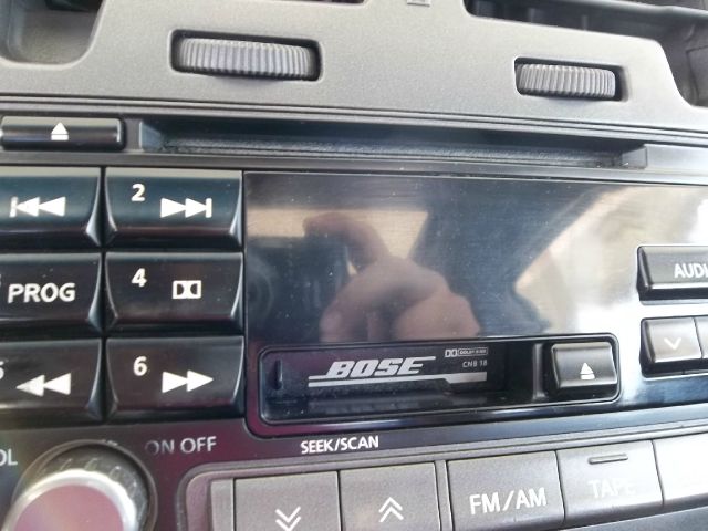 2000 Nissan Maxima SE