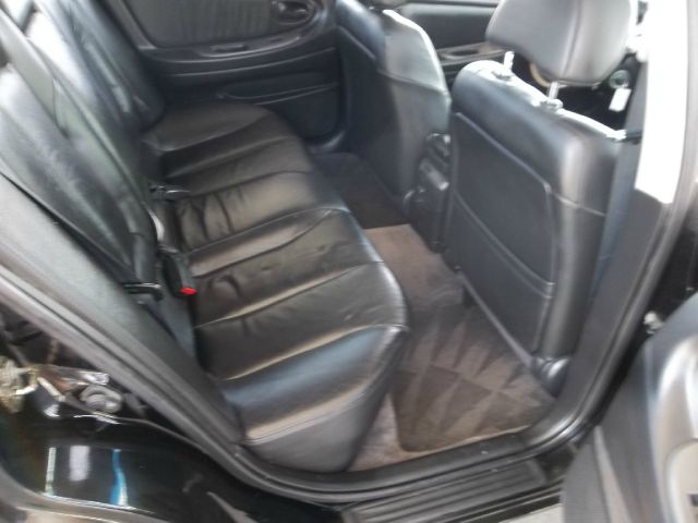 2000 Nissan Maxima SE