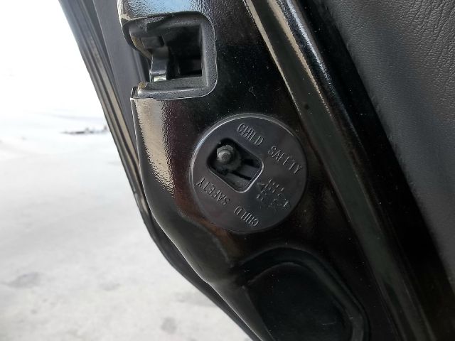 2000 Nissan Maxima SE