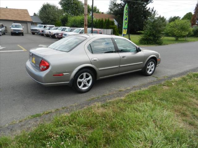 2000 Nissan Maxima GTZ ES V6 LS