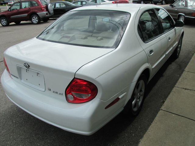 2000 Nissan Maxima 3.0 Quattro