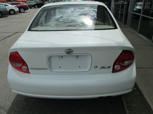 2000 Nissan Maxima 3.0 Quattro