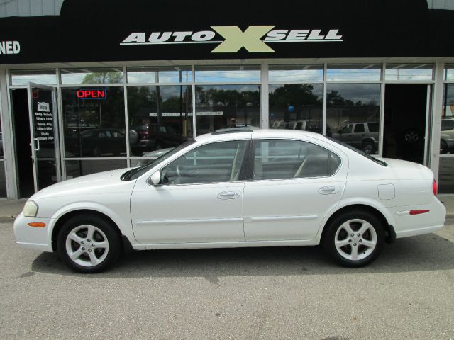 2000 Nissan Maxima 3.0 Quattro