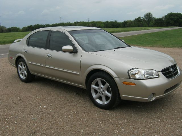 2000 Nissan Maxima 3.0 Quattro