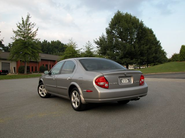 2001 Nissan Maxima 3.0 Quattro