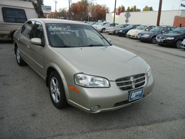 2001 Nissan Maxima SE