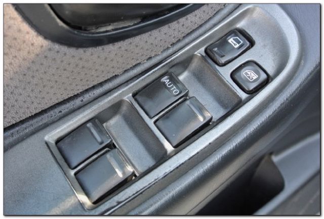 2001 Nissan Maxima SE