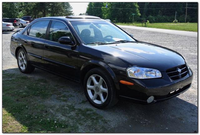2001 Nissan Maxima SE