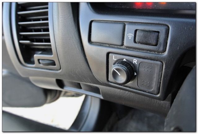 2001 Nissan Maxima SE