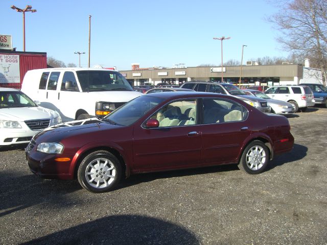 2001 Nissan Maxima SE