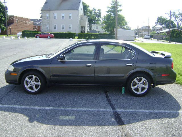 2001 Nissan Maxima 3.0 Quattro