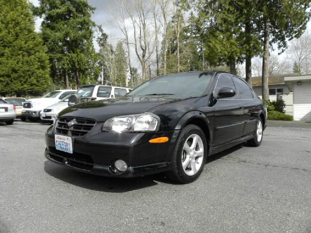 2001 Nissan Maxima SES Standard FF