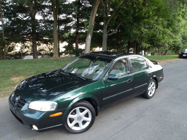 2001 Nissan Maxima SE