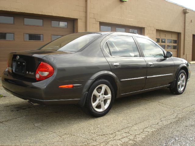 2001 Nissan Maxima 3.0 Quattro