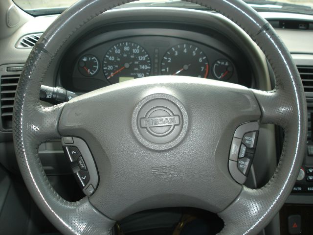 2001 Nissan Maxima 3.0 Quattro