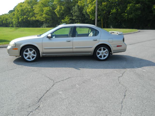 2001 Nissan Maxima SE