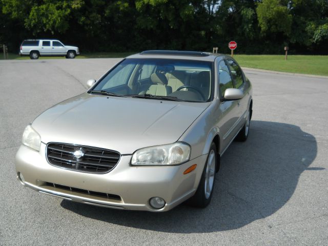 2001 Nissan Maxima SE