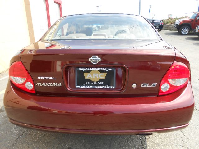2001 Nissan Maxima 3.0 Quattro