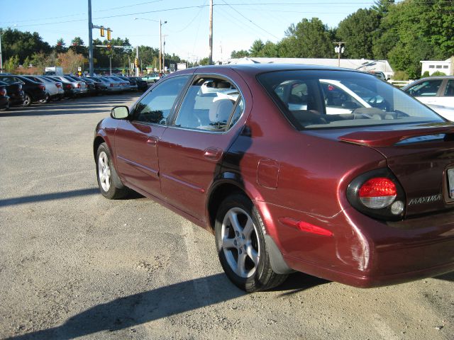 2001 Nissan Maxima SE