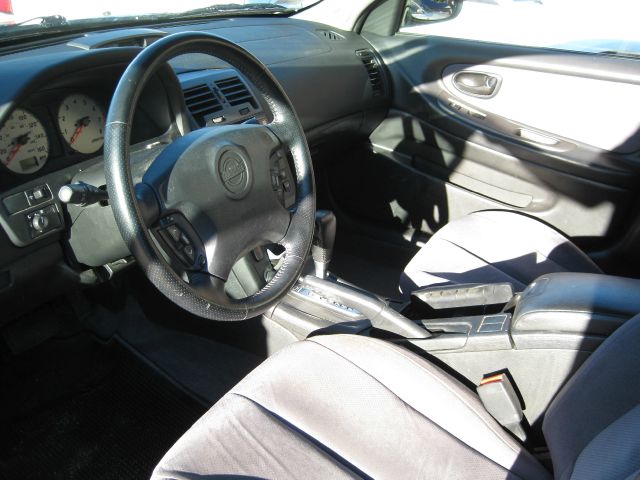 2001 Nissan Maxima SE