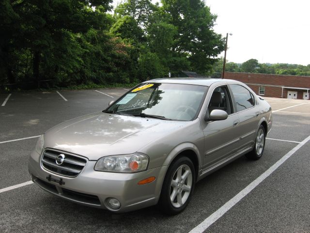2002 Nissan Maxima SE