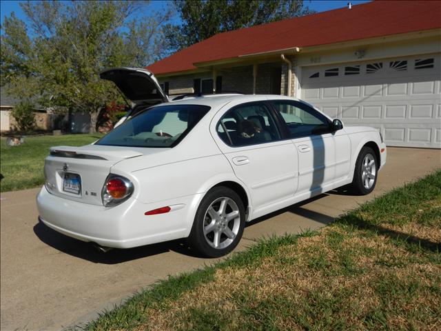 2002 Nissan Maxima SE