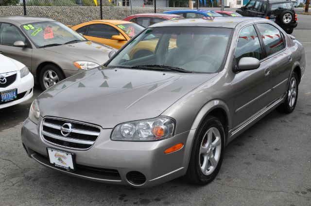 2002 Nissan Maxima SE