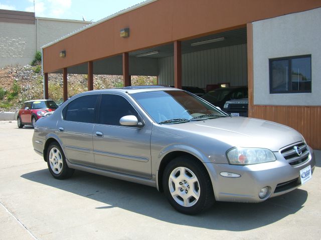 2002 Nissan Maxima 3.0 Quattro