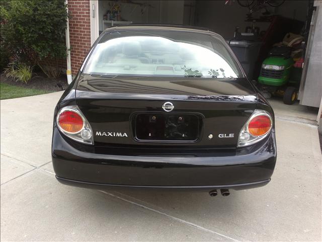 2002 Nissan Maxima 3.0 Quattro
