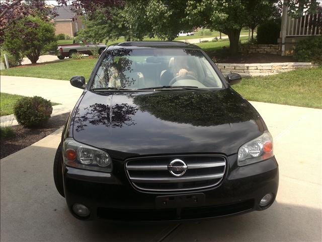 2002 Nissan Maxima 3.0 Quattro