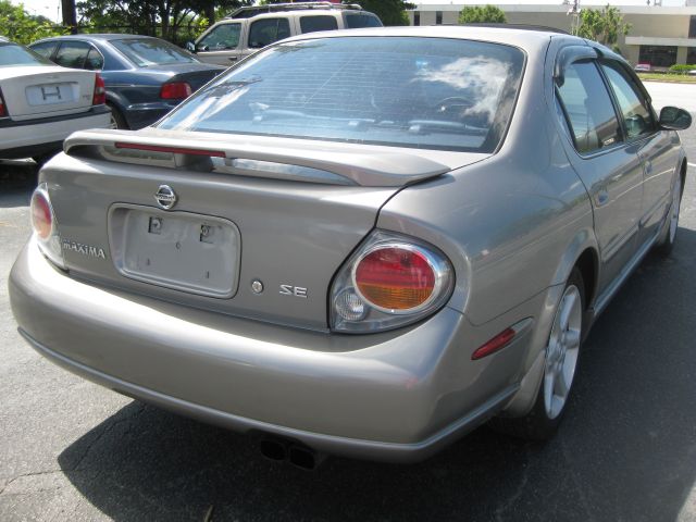 2002 Nissan Maxima SE