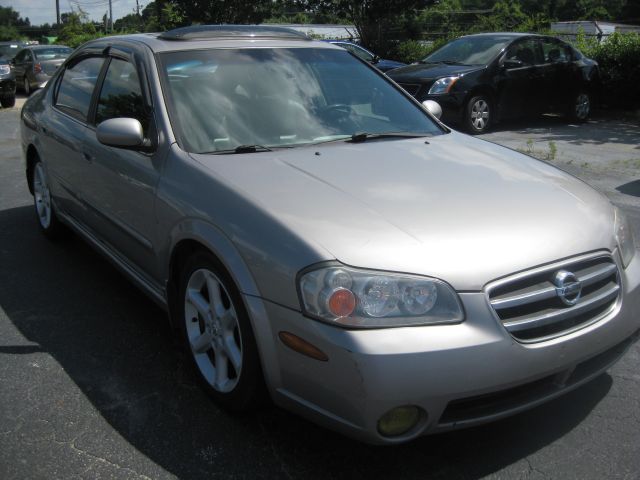 2002 Nissan Maxima SE